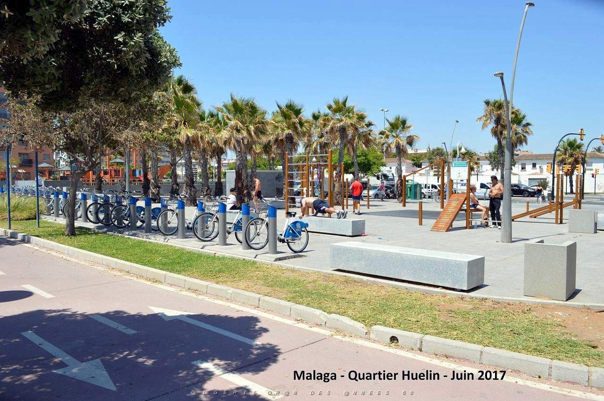 335- Malaga Huelin.JPG